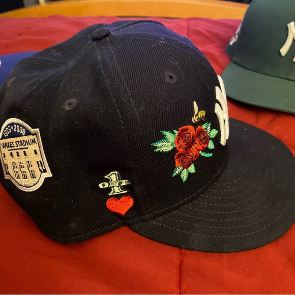 Lot of New era fitted hats - Picture 7 of 12
